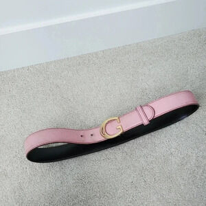 Gucci soft pink  leather belt with gold logo